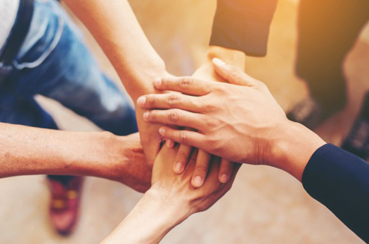 Nadie puede pelear solo, hace falta un equipo que te apoye