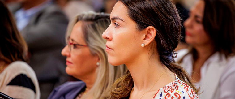 El problema está en la mirada: si no ves el talento de las mujeres, ponte las gafas de ´AquíEstánEllas´