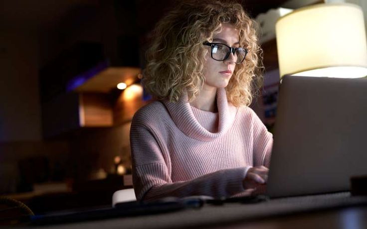 IA y brecha de género: ¿algoritmos que empoderan o que discriminan? El (imprescindible) papel corrector de la regulación